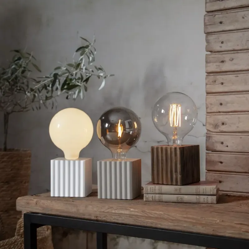 Żarówka LED DECOLED CLEAR E27 G125 3,8W 1800K ściemnialna Ra90 — zdjęcie 3