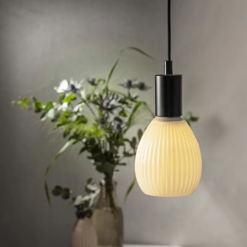 Żarówka LED DECOLED DREAM NEW GENERATION BEŻOWA E27 3,5W 3000K 3-stopnie mocy — zdjęcie 3