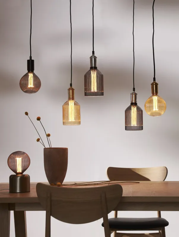 Żarówka LED DECOLED NEW GENERATION E27 1W 1800K amber — zdjęcie 4