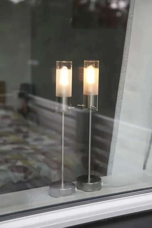 Żarówka LED DECOLINE E14 T20 1,5W 2100k — zdjęcie 3