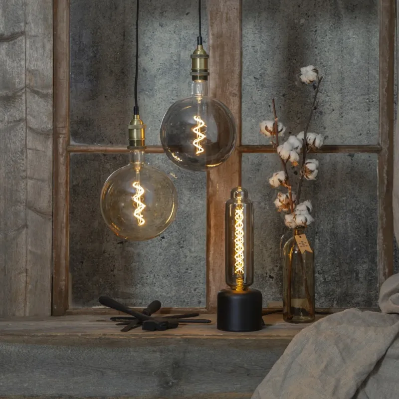 Żarówka LED INDUSTRIAL VINTAGE E27 G200 2,6W 2200k ściemniana Ra90 — zdjęcie 2