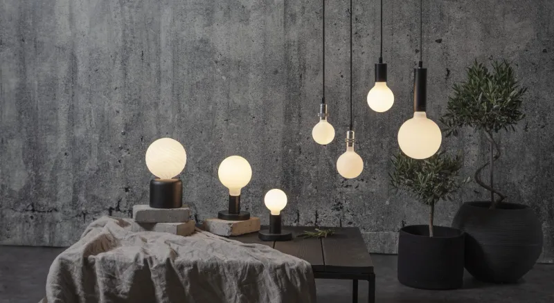 Żarówka LED OPAQUE E14 G95 1,5W 2600K matowa ściemniana — zdjęcie 6