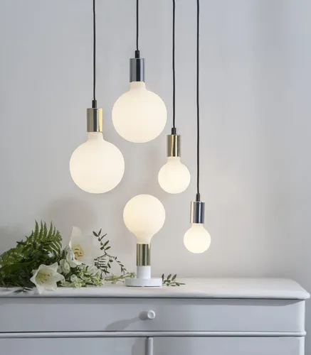 Żarówka LED OPAQUE E27 G125 5W 2600K matowa ściemniana Ra90 — zdjęcie 9