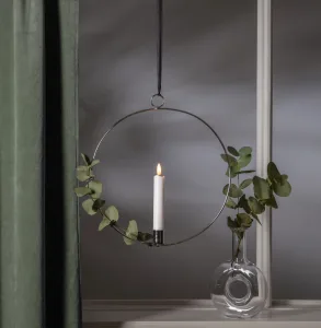 Dekoracja wisząca LED świeca FLAMME RING Srebrna 28cm na baterie