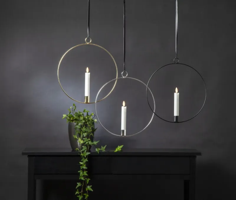 Dekoracja wisząca LED świeca FLAMME RING Srebrna 28cm na baterie — zdjęcie 8