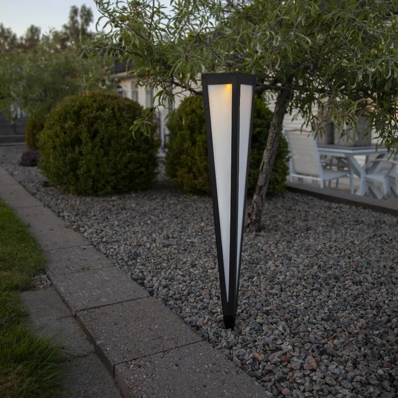Lampa solarna ogrodowa LED wbijana PYRAMIS — zdjęcie 3