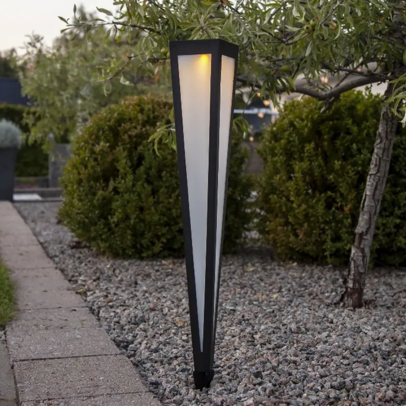 Lampa solarna ogrodowa LED wbijana PYRAMIS — zdjęcie 5