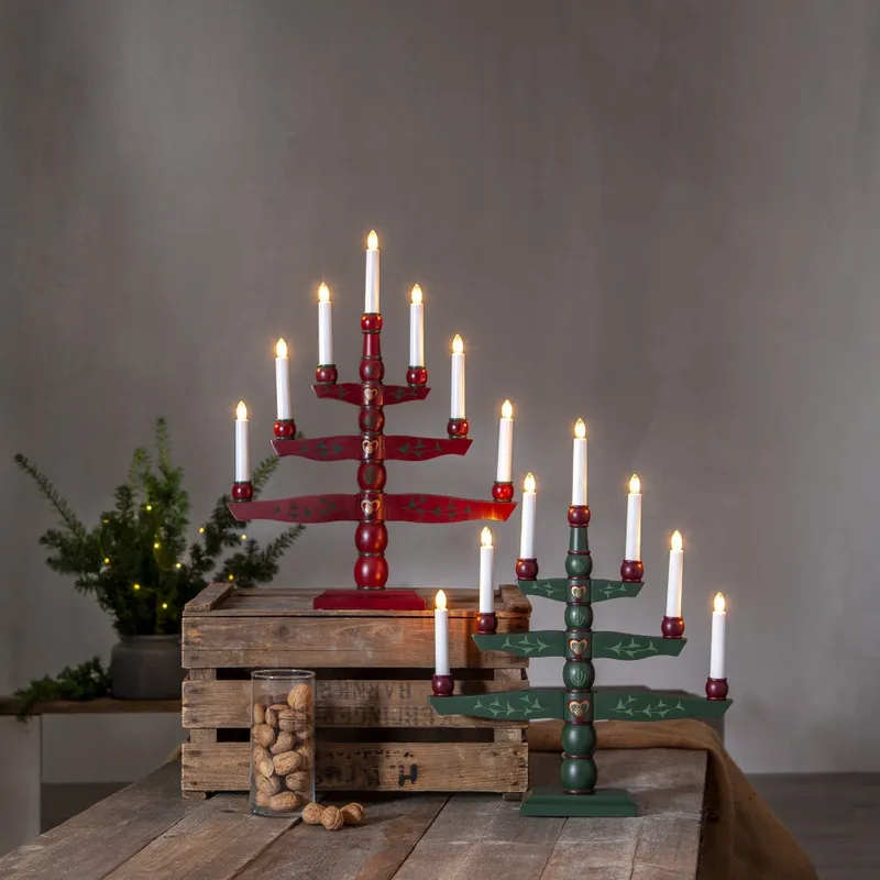 Świecznik adwentowy drewniany czerwony TRADITION — zdjęcie 3
