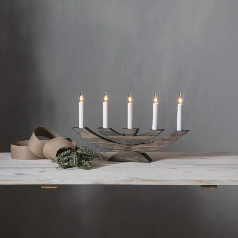 Świecznik drewniany brązowy NAVIDA — zdjęcie 3