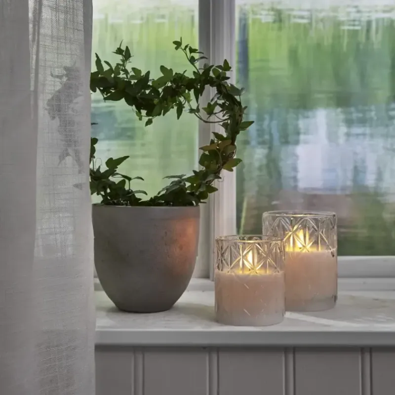 Świeca LED szklana woskowa FLAMME ROMB 10cm na baterie — zdjęcie 3