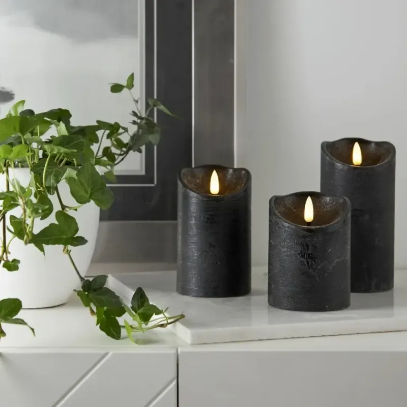 Świeca LED woskowa FLAMME RUSTIC Czarna 15cm na baterie — zdjęcie 3