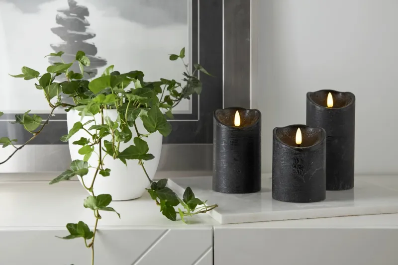 Świeca LED woskowa FLAMME RUSTIC Czarna 15cm na baterie — zdjęcie 5