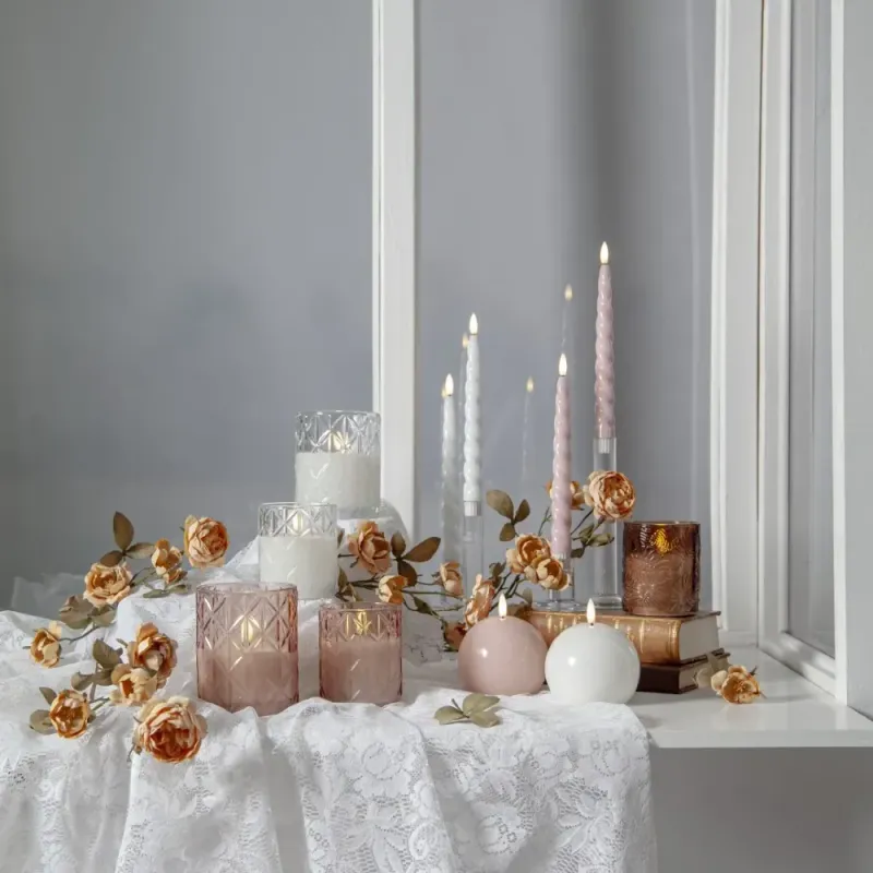 Świeca LED woskowa FLAMME SHINE Różowa 11cm na baterie — zdjęcie 4