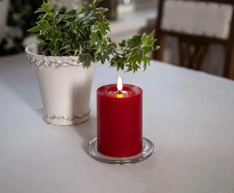 Świeca LED woskowa filarowa FLAMME FLOW Czerwona 12,5cm 1500h na baterie — zdjęcie 10