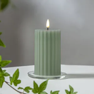 Świeca LED woskowa filarowa FLAMME STRIPE Zielona 15cm na baterie