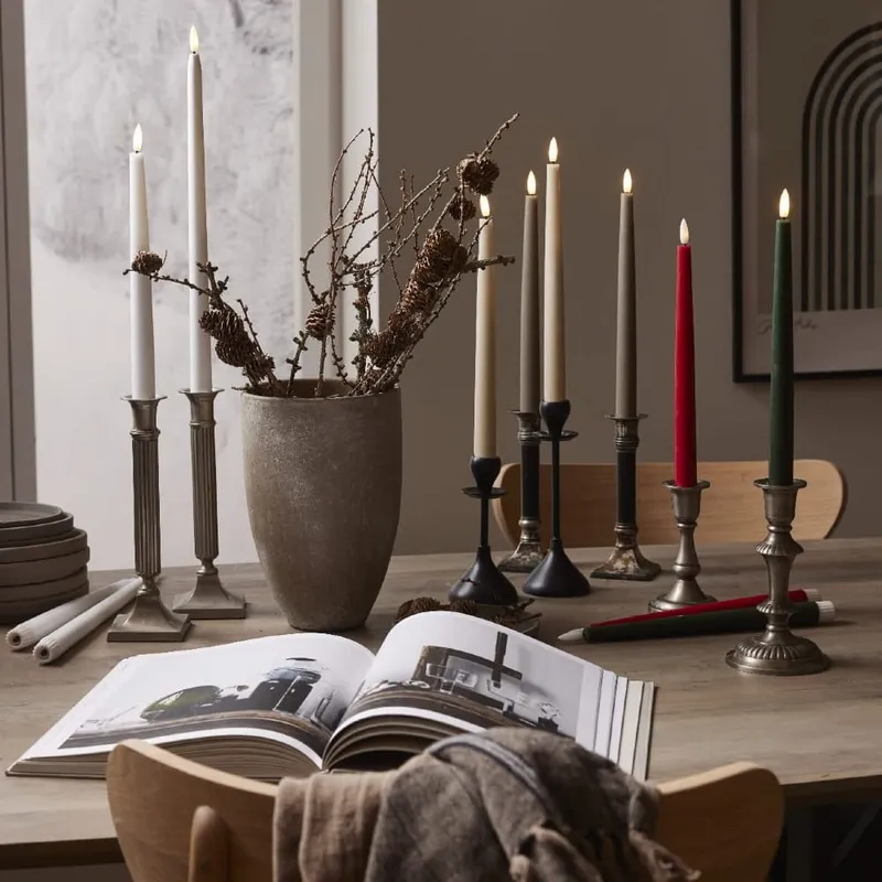 Zestaw 2x świeca LED obiadowa FLAMME SLIM Beżowa 28cm z pilotem — zdjęcie 4