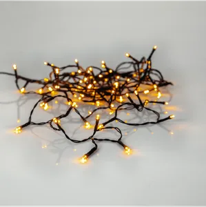 Lampki choinkowe LED 80 diod 5,6 m Białe Ciepłe 1970k