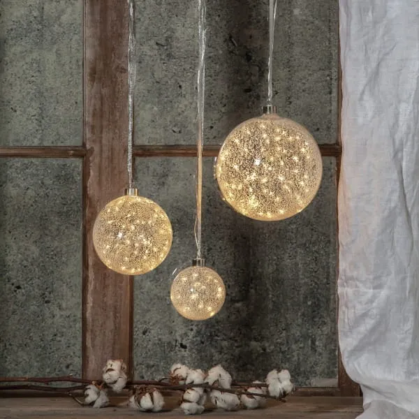 Bombka szklana z podświetleniem Led GLOW SNOW 15cm — zdjęcie 3