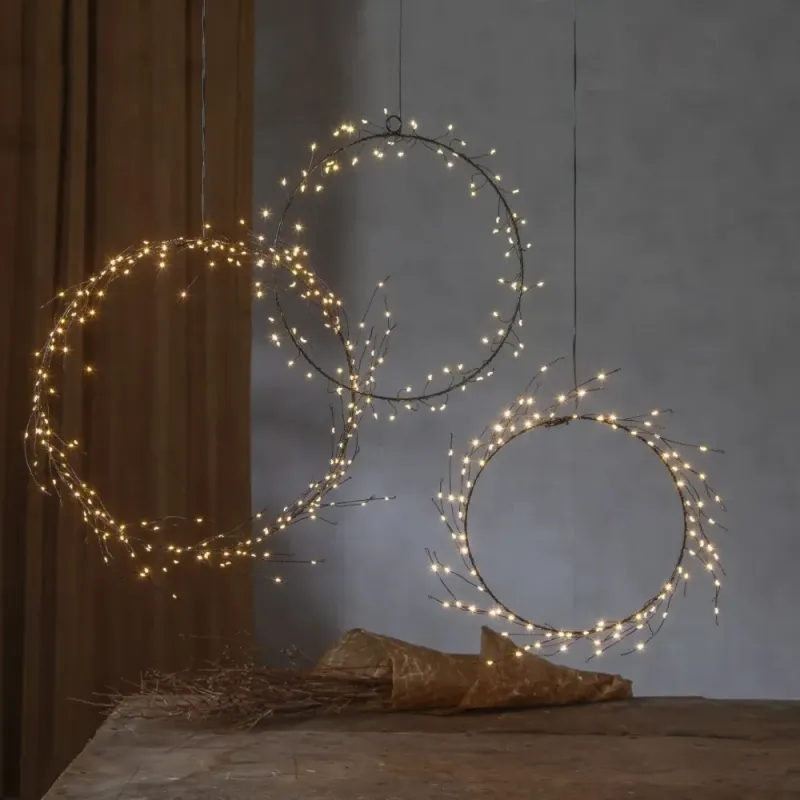Dekoracja wianek z oświetleniem Led NIKE 35cm — zdjęcie 4