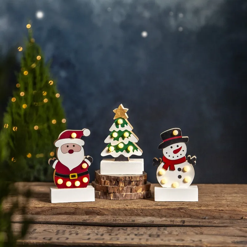 Figurka choinka Led FREDDY 14cm na baterie — zdjęcie 3