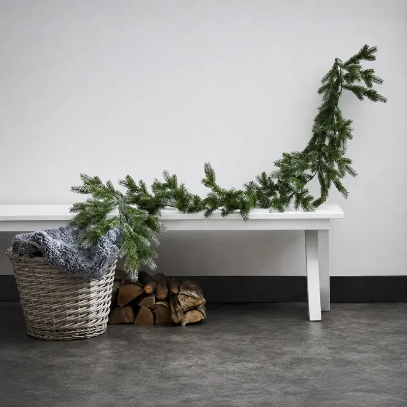 Girlanda świerkowa LUNDA 200cm — zdjęcie 3