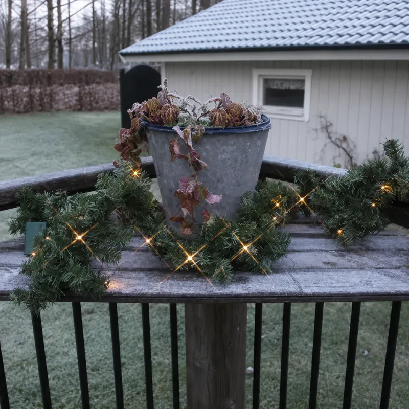 Girlanda świerkowa z oświetleniem Led CANADIAN 250cm na baterie — zdjęcie 5