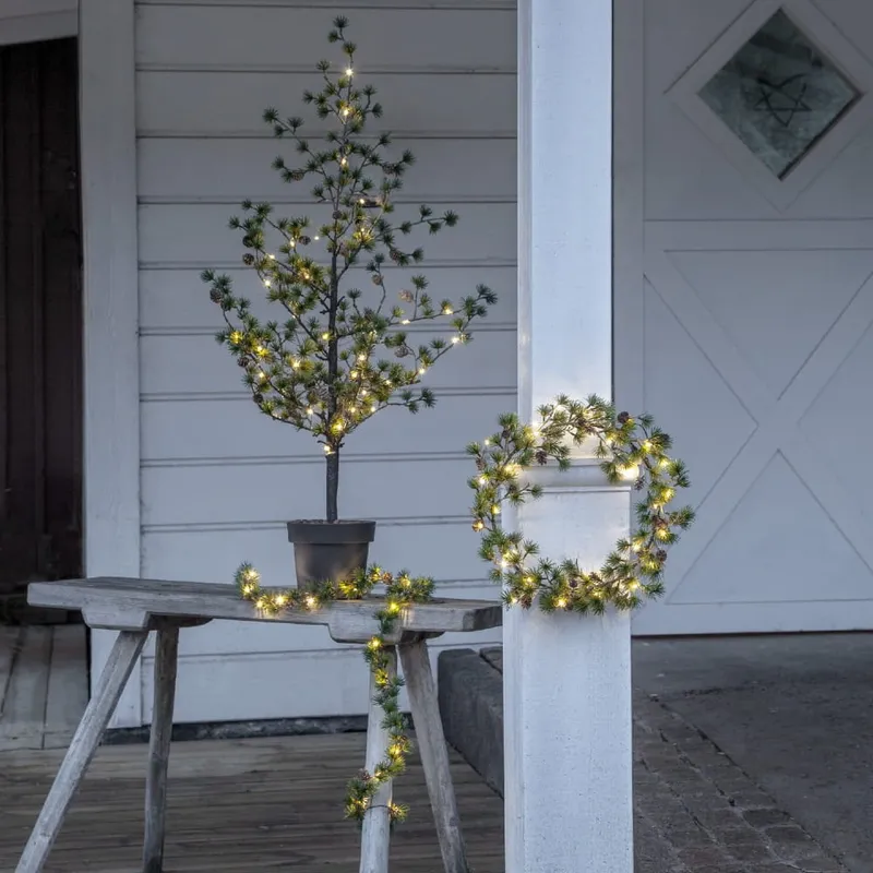 Girlanda z modrzewia z szyszkami i oświetleniem Led LARIX 140cm na baterie — zdjęcie 8
