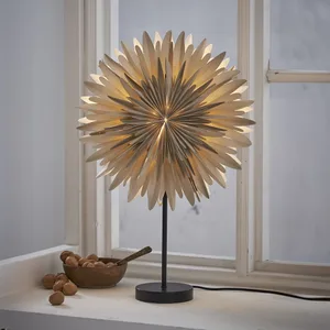 Gwiazda stojąca beżowa WINTER 60cm wysokości metalowa podstawa wymienne żarówki LED E14