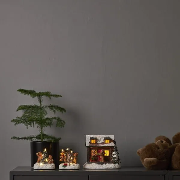Scenka świąteczna chatka misia Led TEDVILLE — zdjęcie 5