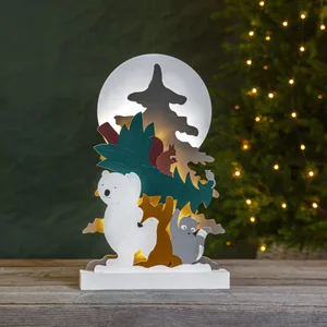 Scenka świąteczna drewniana choinka i zwierzaki Led FOREST FRIENDS