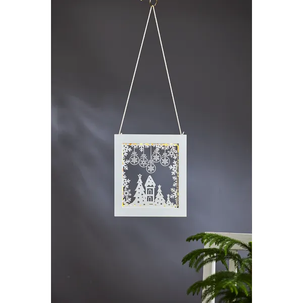 Scenka świąteczna drewniana wisząca Led RAMSBY — zdjęcie 10