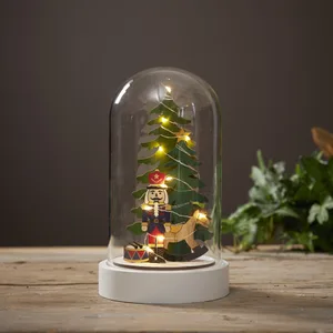 Scenka świąteczna dziadek do orzechów pod szklana kopułą Led NUTCRACKER