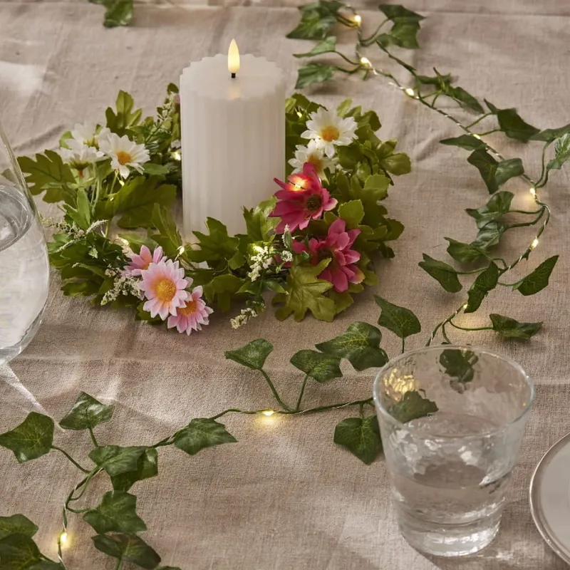 Wianek wiosenno-letni LED Dew Drop 30cm na baterie — zdjęcie 6