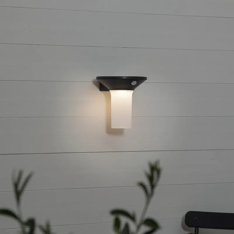 Kinkiet solarny ogrodowy LED VALTA czujnik ruchu 15-400 lm — zdjęcie 7
