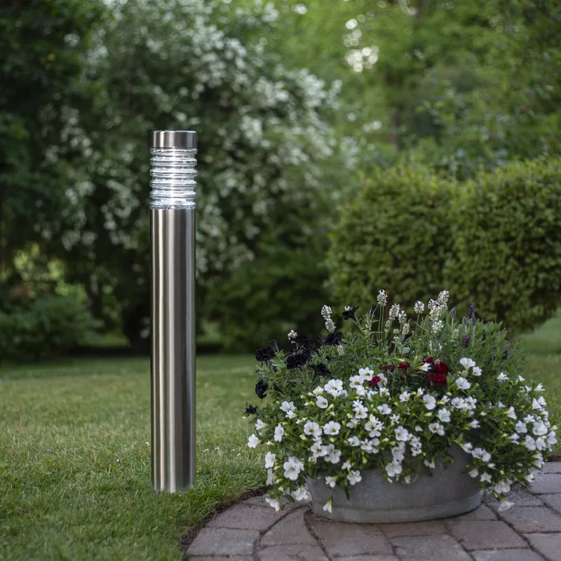 Lampa solarna ogrodowa LED BOLONIA uniwersalny montaż — zdjęcie 3