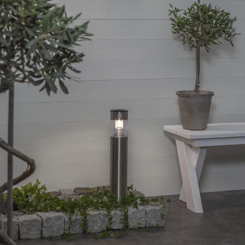 Lampa solarna ogrodowa LED stojąca MARBELLA czujnik ruchu 10-80 lm — zdjęcie 5