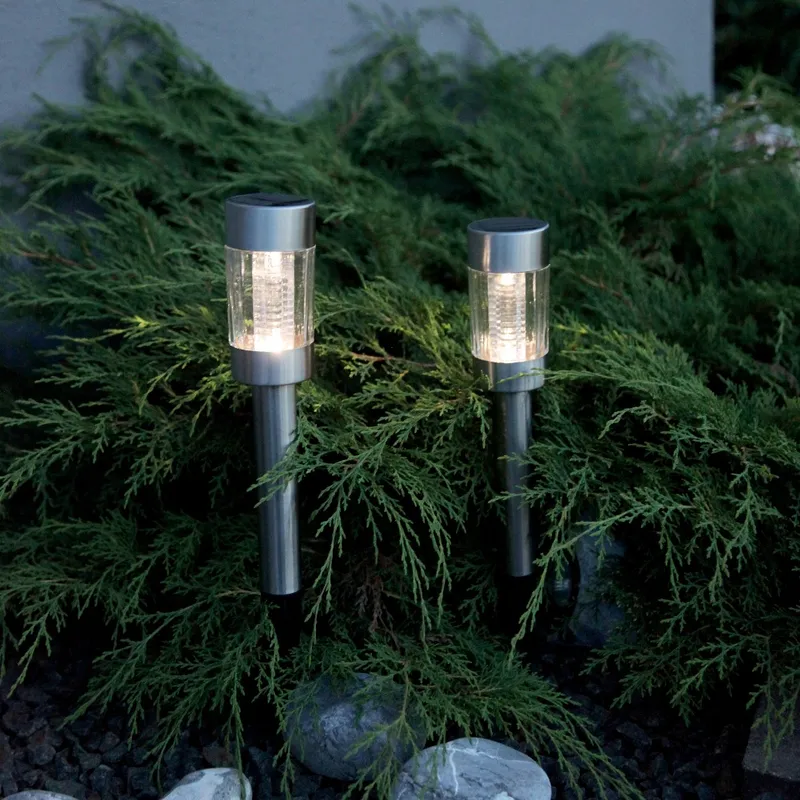 Lampa solarna ogrodowa LED wbijana BASTIA — zdjęcie 3