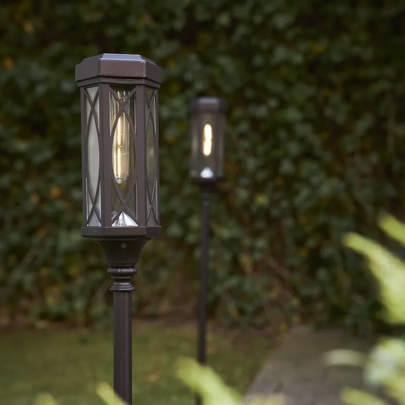 Lampa solarna ogrodowa LED wbijana FOLKE — zdjęcie 9