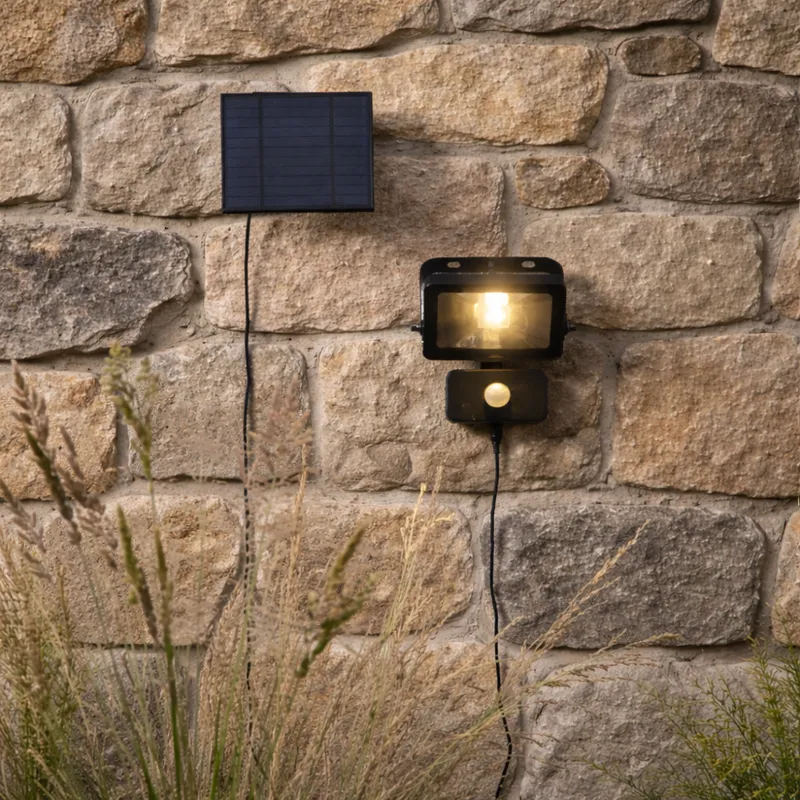 Reflektor ogrodowy LED solarny POWERSPOT czujnik ruchu 40-800 lm — zdjęcie 3