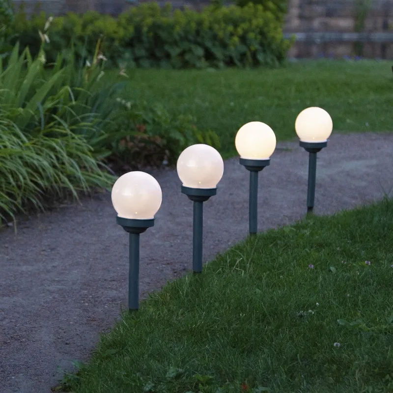 Zestaw 4x lampa solarna ogrodowa LED wbijana GLOBUS — zdjęcie 3