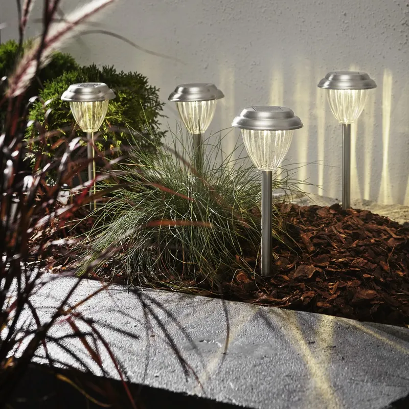 Zestaw 4x lampa solarna ogrodowa LED wbijana PALMA — zdjęcie 3