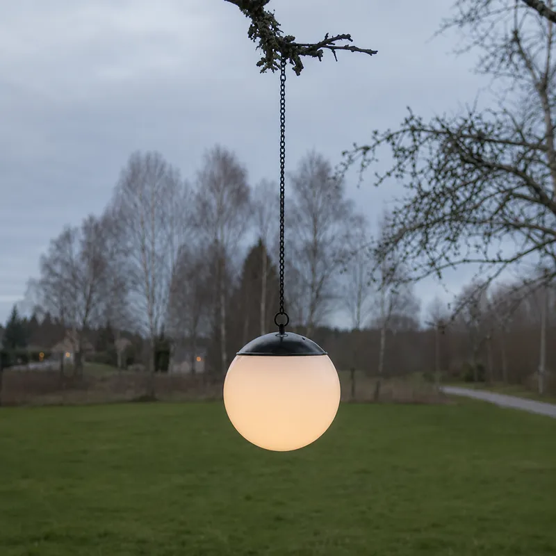 Dekoracja kula solarna ogrodowa LED wisząca GLOBUS — zdjęcie 5