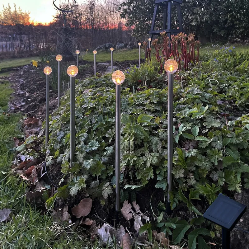 Dekoracja solarna 10 kul akrylowych LED wbijane BUBBLY — zdjęcie 4