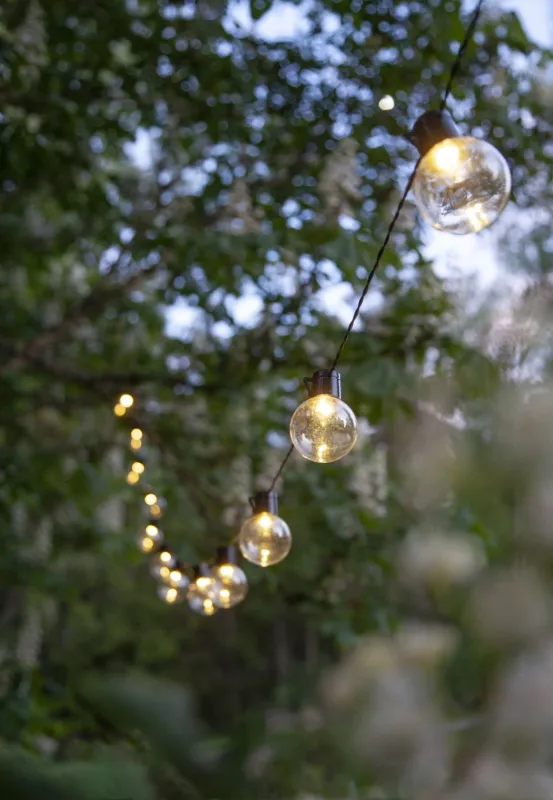 Girlanda ogrodowa 16 lampek LED PARTAJ — zdjęcie 4