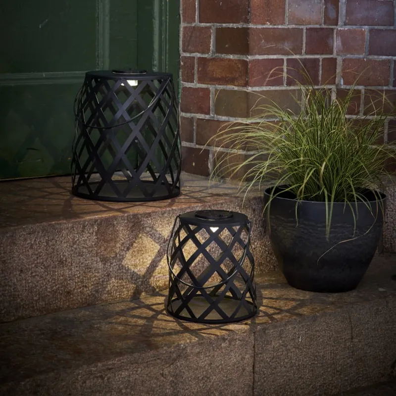 Lampion ogrodowy LED solarny Calabria — zdjęcie 3