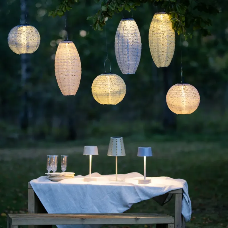 Lampion solarny ogrodowy LED wiszący FESTA niebieski — zdjęcie 4