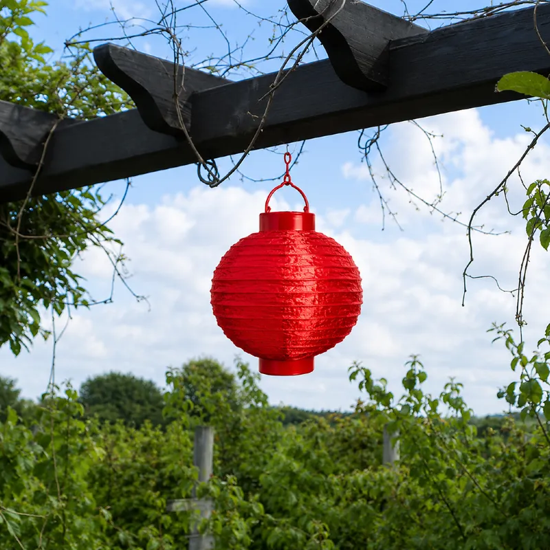 Lampion solarny ogrodowy LED wiszący FESTIVAL czerwony — zdjęcie 4