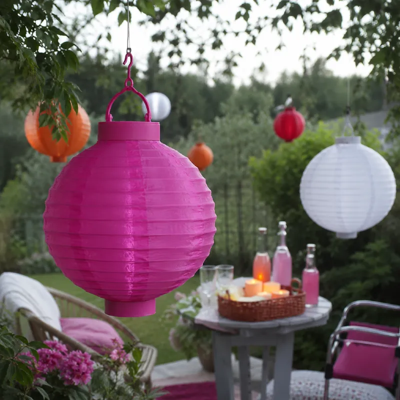 Lampion solarny ogrodowy LED wiszący FESTIVAL różowy — zdjęcie 3