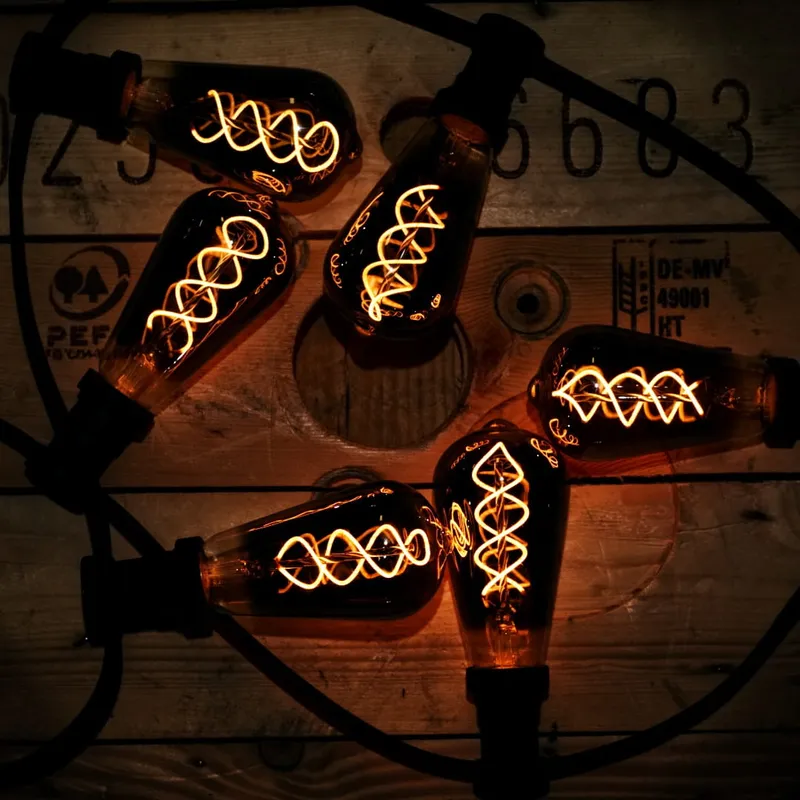 Żarówka LED ST64 2W ST64 Filament DECOLED SMOKE Ściemniana — zdjęcie 2