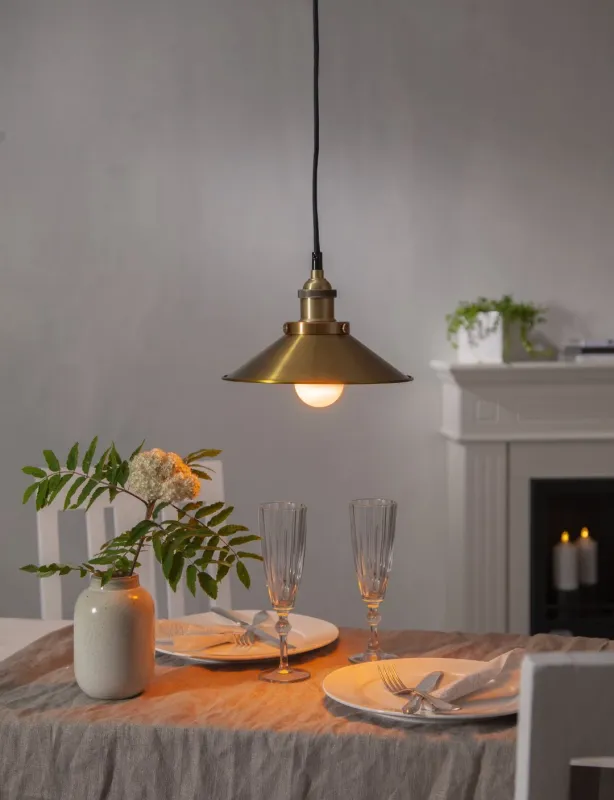 Smart żarówka LED E27 9W Wi-Fi RGB+CCT ściemniana — zdjęcie 4